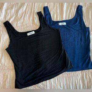 Carly Jean LA Tanks Bundle I XL
